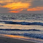 Morros 922 una alcoba Edificio frente al mar